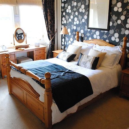Invernente Bed And Breakfast Stirling Esterno foto