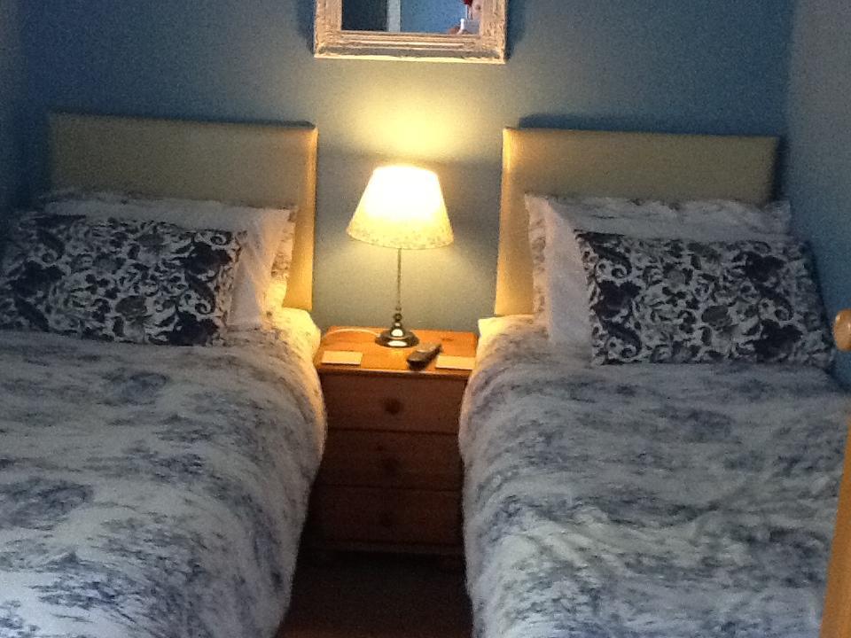 Invernente Bed And Breakfast Stirling Esterno foto